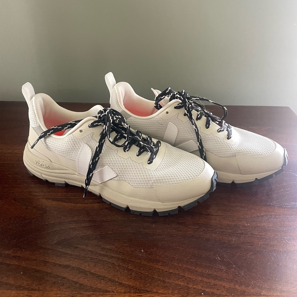 Veja Sneakers